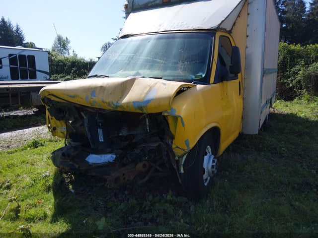 44959349 :رقم المزاد ، 1GDHG31U061901529 vin ، 2006 Gmc Savana Cutaway Work Van مزاد بيع