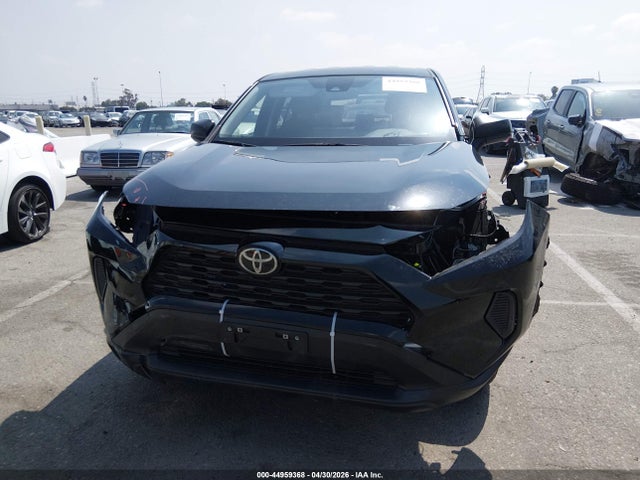 Toyota RAV4 LE 2024 JTMH1RFV3RD123143 Image 13