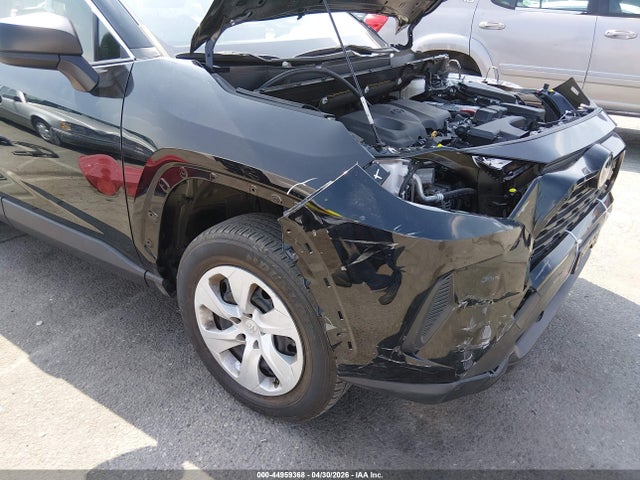 Toyota RAV4 LE 2024 JTMH1RFV3RD123143 Image 19