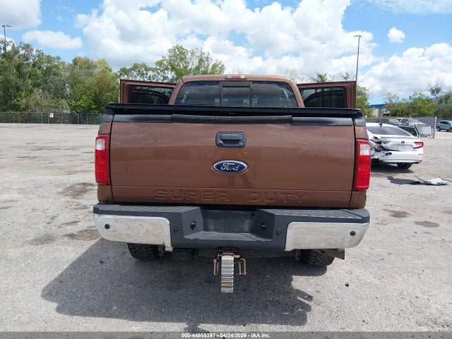 44959397 :رقم المزاد ، 1FT8W3BT3BEA07427 vin ، 2011 Ford F-350 Lariat مزاد بيع