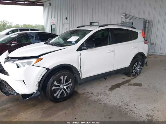 Toyota RAV4 LE 2017 JTMZFREV0HJ702498 Image 2