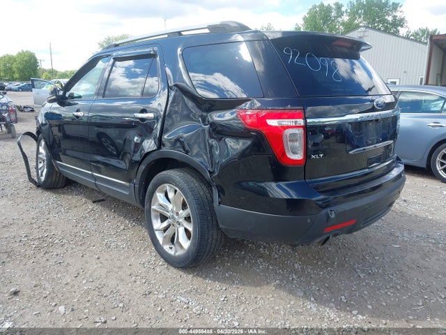 44959488 :رقم المزاد ، 1FMHK8D84BGA92098 vin ، 2011 Ford Explorer Xlt مزاد بيع