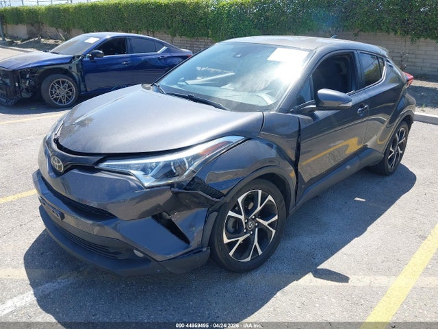 NMTKHMBX4JR047502 Toyota C-hr Xle Premium