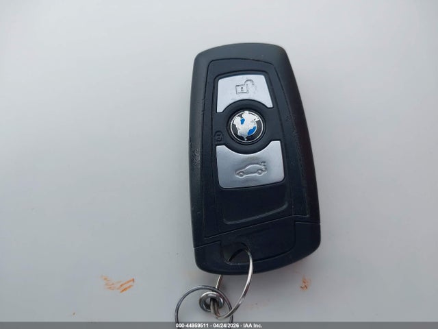 44959511 :رقم المزاد ، WBA3C1G58DNR44601 vin ، 2013 Bmw 328i مزاد بيع