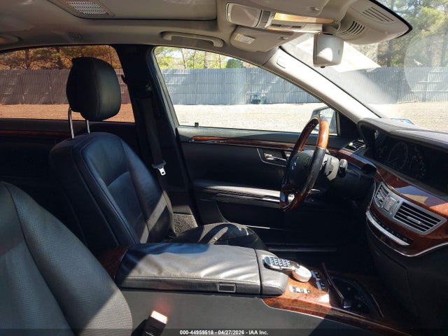 2012 Mercedes-benz S 550 მანქანა იყიდება აუქციონზე, vin: WDDNG7DB8CA431535, აუქციონის ნომერი: 44959518