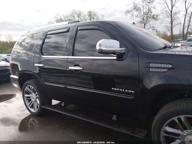 Продажа на аукционе авто 2013 Cadillac Escalade Premium, vin: 1GYS4CEF5DR370433, номер лота: 44959576