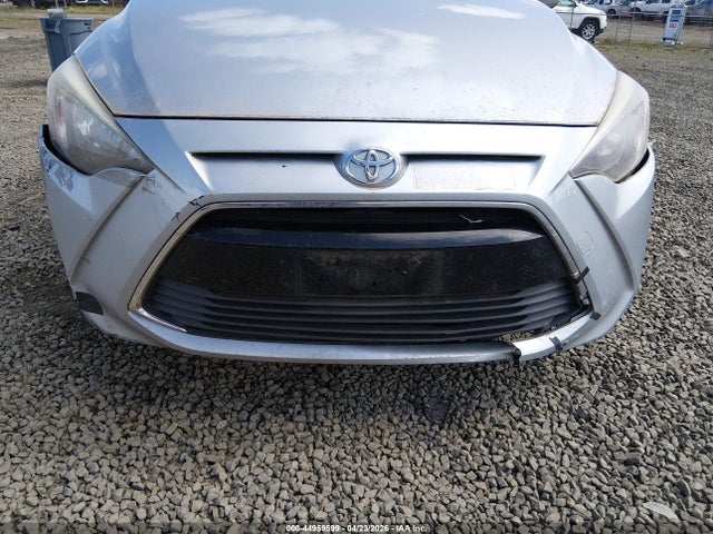 3MYDLBYV9HY174172 Toyota YARIS IA