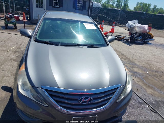 2013 Hyundai Sonata Gls მანქანა იყიდება აუქციონზე, vin: 5NPEB4AC1DH644129, აუქციონის ნომერი: 44959616