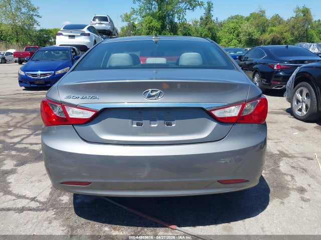 2013 Hyundai Sonata Gls მანქანა იყიდება აუქციონზე, vin: 5NPEB4AC1DH644129, აუქციონის ნომერი: 44959616