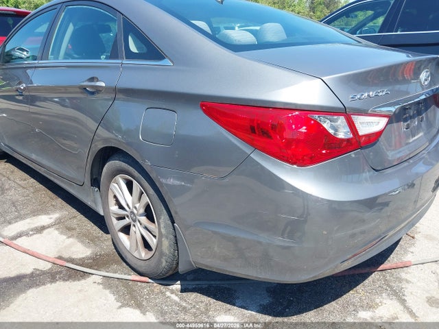 2013 Hyundai Sonata Gls მანქანა იყიდება აუქციონზე, vin: 5NPEB4AC1DH644129, აუქციონის ნომერი: 44959616