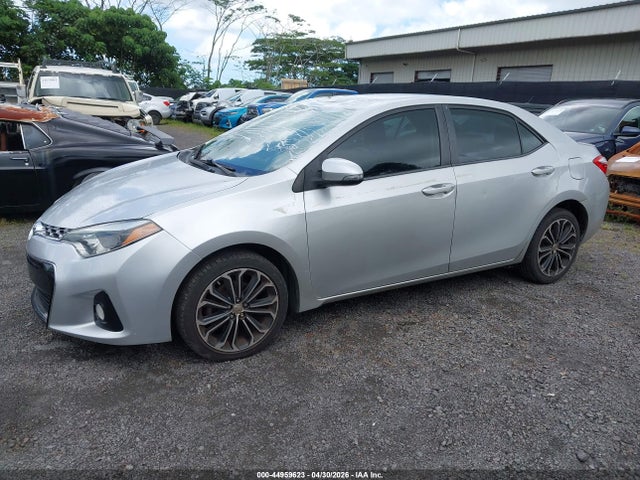 Toyota Corolla S/s Plus/s Premium 2015 5YFBURHEXFP290019 Image 2