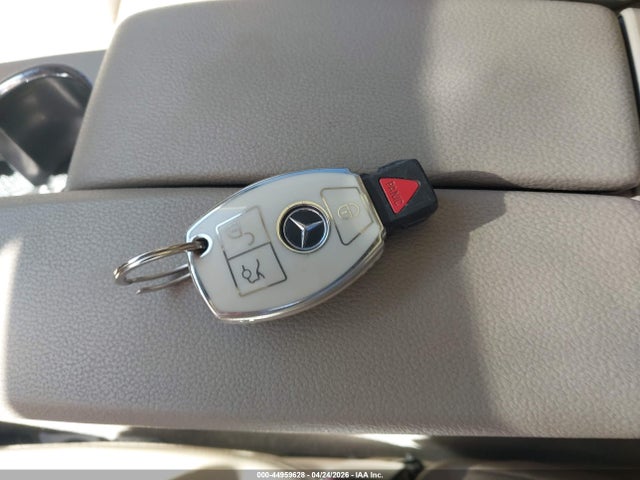 Продаж на аукціоні авто 2011 Mercedes-benz Glk 350 4matic, vin: WDCGG8HB3BF536997, номер лоту: 44959628