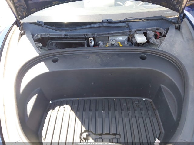 5YJ3E1EA0JF059851 Tesla Model 3 Long Range/mid Range