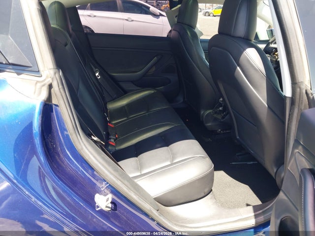 5YJ3E1EA0JF059851 Tesla Model 3 Long Range/mid Range