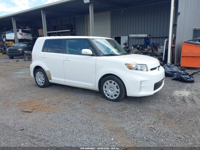 Scion Xb Release Series 2014 JTLZE4FE1EJ065593 Image 1