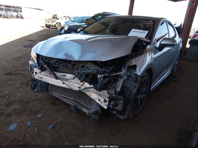 4T1G11AKXPU779620 Toyota CAMRY SE