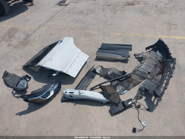 44959720 :رقم المزاد ، 3GNAXNEV8MS144984 vin ، 2021 Chevrolet Equinox Fwd Premier مزاد بيع