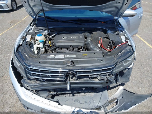 1VWBT7A34GC032652 Volkswagen Passat 1.8t Se