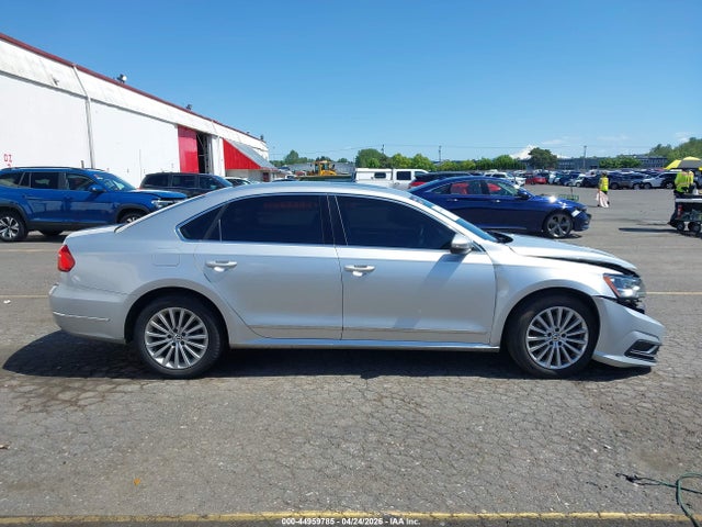 1VWBT7A34GC032652 Volkswagen Passat 1.8t Se