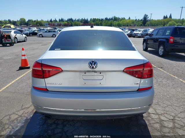 1VWBT7A34GC032652 Volkswagen Passat 1.8t Se