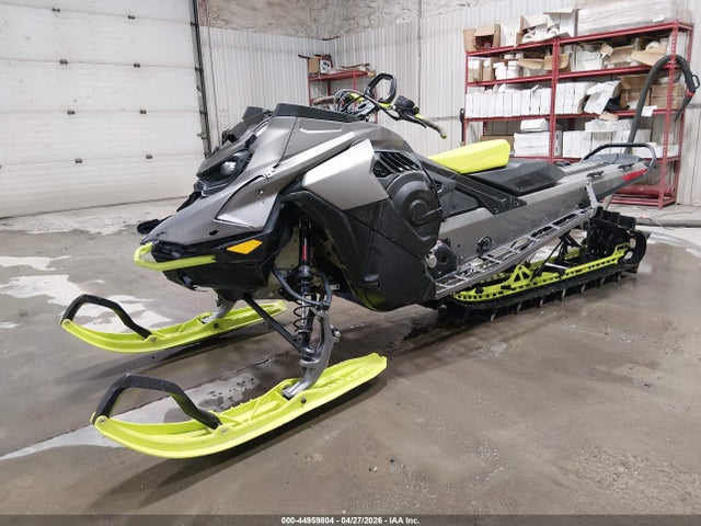 Ski-Doo Summit X W Expert Pa 2023 2BPSTSPD6PV000208 Image 2