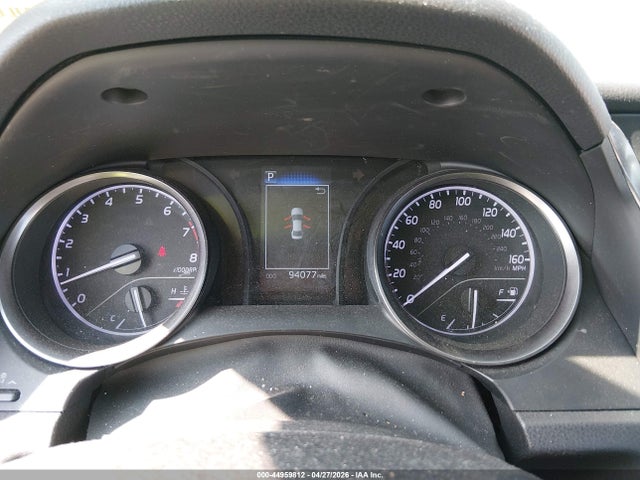 44959812 :رقم المزاد ، 4T1G11AK7MU611591 vin ، 2021 Toyota Camry Se مزاد بيع