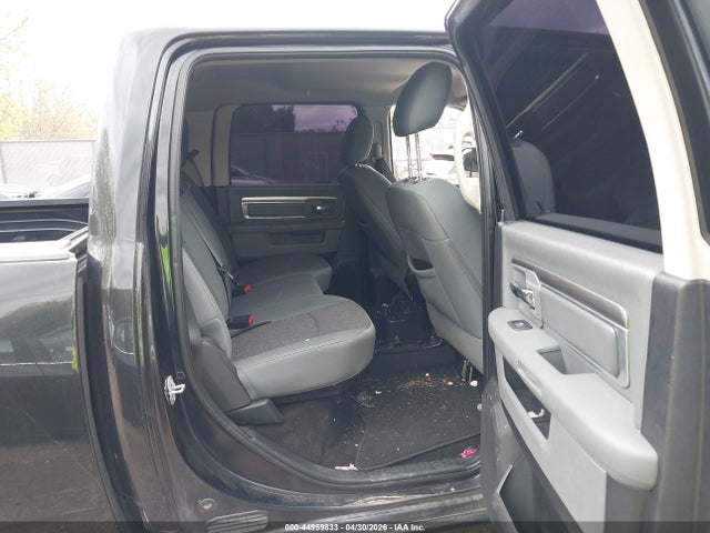 44959833 :رقم المزاد ، 1C6RR7LT2HS769960 vin ، 2017 Ram 1500 Slt مزاد بيع