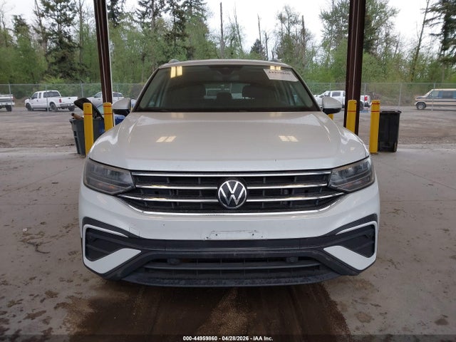 Продаж на аукціоні авто 2023 Volkswagen Tiguan 2.0t Se, vin: 3VV3B7AX6PM114654, номер лоту: 44959860