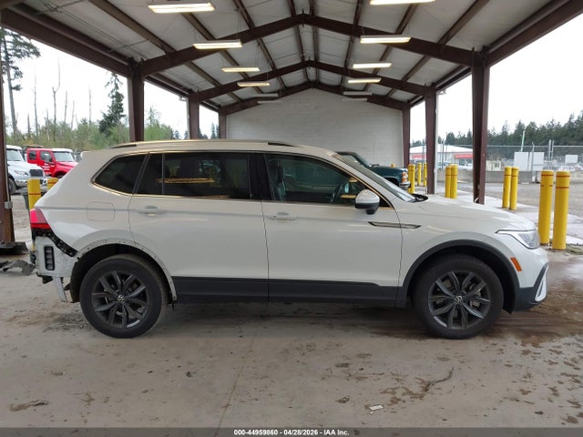 Продаж на аукціоні авто 2023 Volkswagen Tiguan 2.0t Se, vin: 3VV3B7AX6PM114654, номер лоту: 44959860
