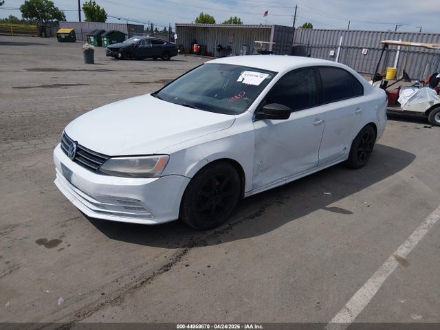 44959870 :رقم المزاد ، 3VW1K7AJ0FM357258 vin ، 2015 Volkswagen Jetta 2.0l S مزاد بيع