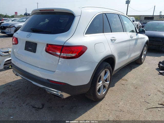 44959933 :رقم المزاد ، WDC0G4JB7JV093259 vin ، 2018 Mercedes-benz Glc 300 مزاد بيع