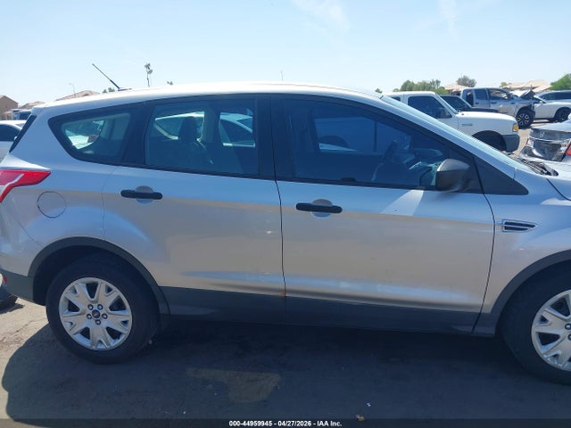 Продажа на аукционе авто 2016 Ford Escape S, vin: 1FMCU0F73GUC58288, номер лота: 44959945