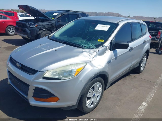 Продажа на аукционе авто 2016 Ford Escape S, vin: 1FMCU0F73GUC58288, номер лота: 44959945