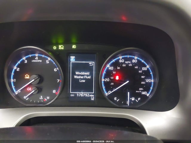 Продаж на аукціоні авто 2017 Toyota Rav4 Xle, vin: JTMRFREV0HJ124662, номер лоту: 44959964