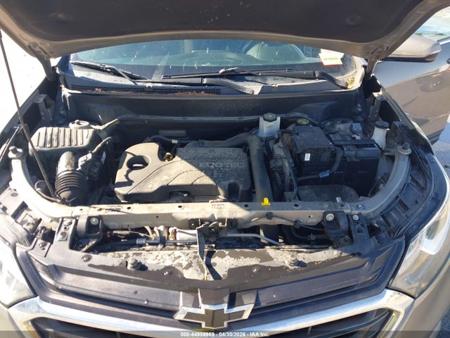 3GNAXJEV0JS568602 Chevrolet EQUINOX LT