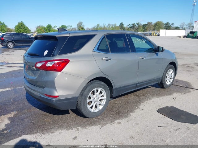 3GNAXJEV0JS568602 Chevrolet EQUINOX LT