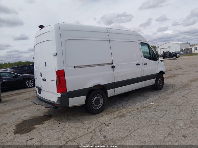 44959973 :رقم المزاد ، W1W4EBHY6LT021578 vin ، 2020 Mercedes-benz Sprinter 2500 Standard Roof V6 مزاد بيع