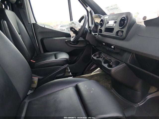 44959973 :رقم المزاد ، W1W4EBHY6LT021578 vin ، 2020 Mercedes-benz Sprinter 2500 Standard Roof V6 مزاد بيع