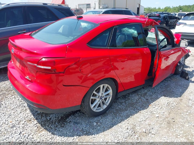 Ford FOCUS SE 2015 1FADP3F23FL340585 Image 4