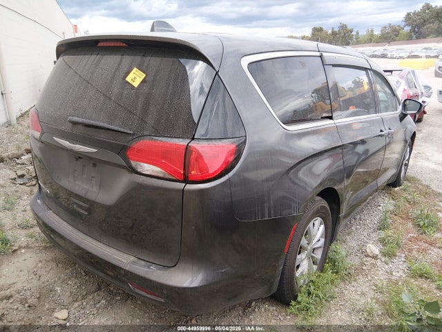 2C4RC1DG5HR611378 Chrysler Pacifica Touring