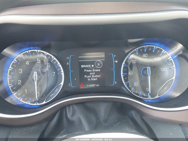 2C4RC1DG5HR611378 Chrysler Pacifica Touring