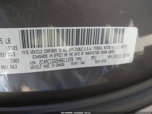 2C4RC1DG5HR611378 Chrysler Pacifica Touring