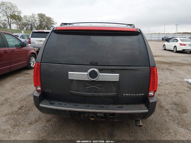 Продажа на аукционе авто 2011 Cadillac Escalade Esv Luxury, vin: 1GYS4HEF1BR245245, номер лота: 44960015