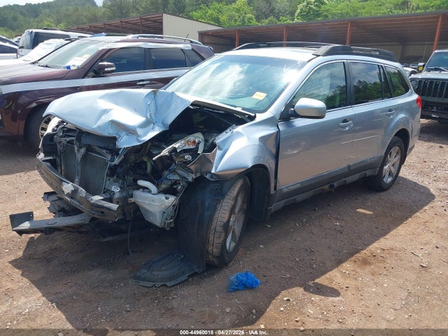 Продаж на аукціоні авто 2013 Subaru Outback 2.5i Limited, vin: 4S4BRCKCXD3286558, номер лоту: 44960018