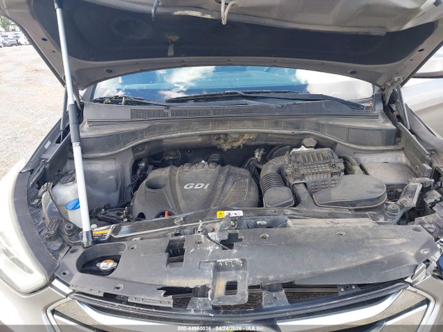 Продажа на аукционе авто 2016 Hyundai Santa Fe Sport 2.4l, vin: 5XYZT3LB5GG314342, номер лота: 44960036
