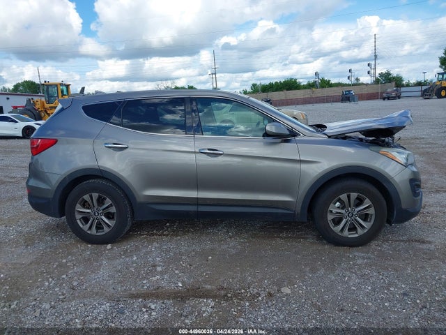 Продажа на аукционе авто 2016 Hyundai Santa Fe Sport 2.4l, vin: 5XYZT3LB5GG314342, номер лота: 44960036