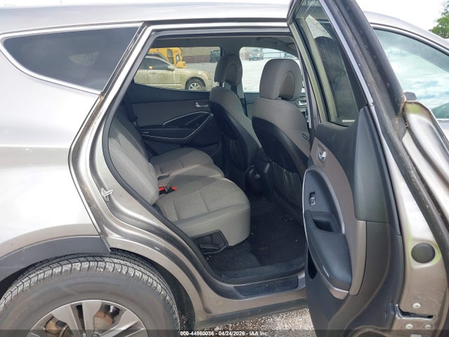 Продажа на аукционе авто 2016 Hyundai Santa Fe Sport 2.4l, vin: 5XYZT3LB5GG314342, номер лота: 44960036