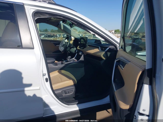 Toyota Rav4 Hybrid Limited 2023 JTMD6RFV0PD098120 Image 5