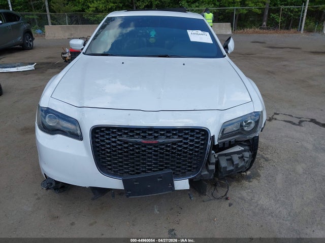 2023 Chrysler 300 მანქანა იყიდება აუქციონზე, vin: 2C3CCABG0PH537465, აუქციონის ნომერი: 44960054