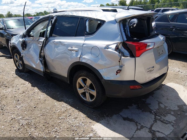 2015 Toyota Rav4 Xle მანქანა იყიდება აუქციონზე, vin: JTMRFREVXFD127449, აუქციონის ნომერი: 44960060
